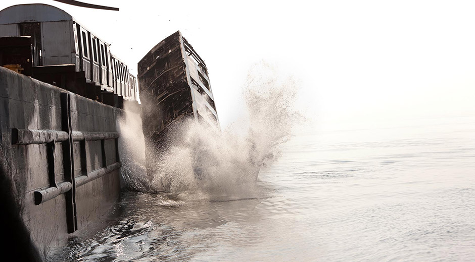 New York sinks subway trains to make artificial reef